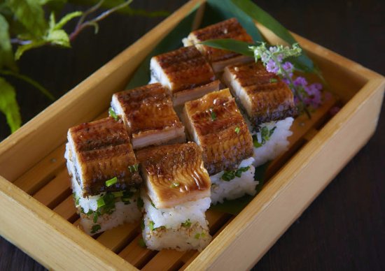 Pressed Unagi Sushi : Genuine Eel Sushi