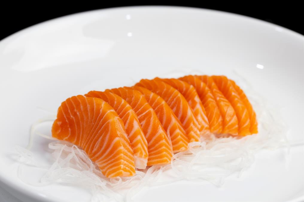 Sashimi (Sliced Uncooked Fish) – RecipeTin Japan